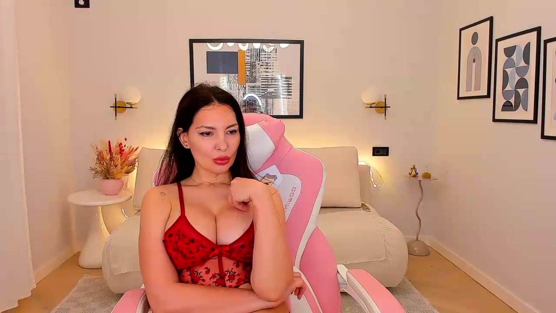 Gallery image thumbnail from Sinner_Angel's myfreecams stream on, 05/23/2026, 07:47 image 16 of 20