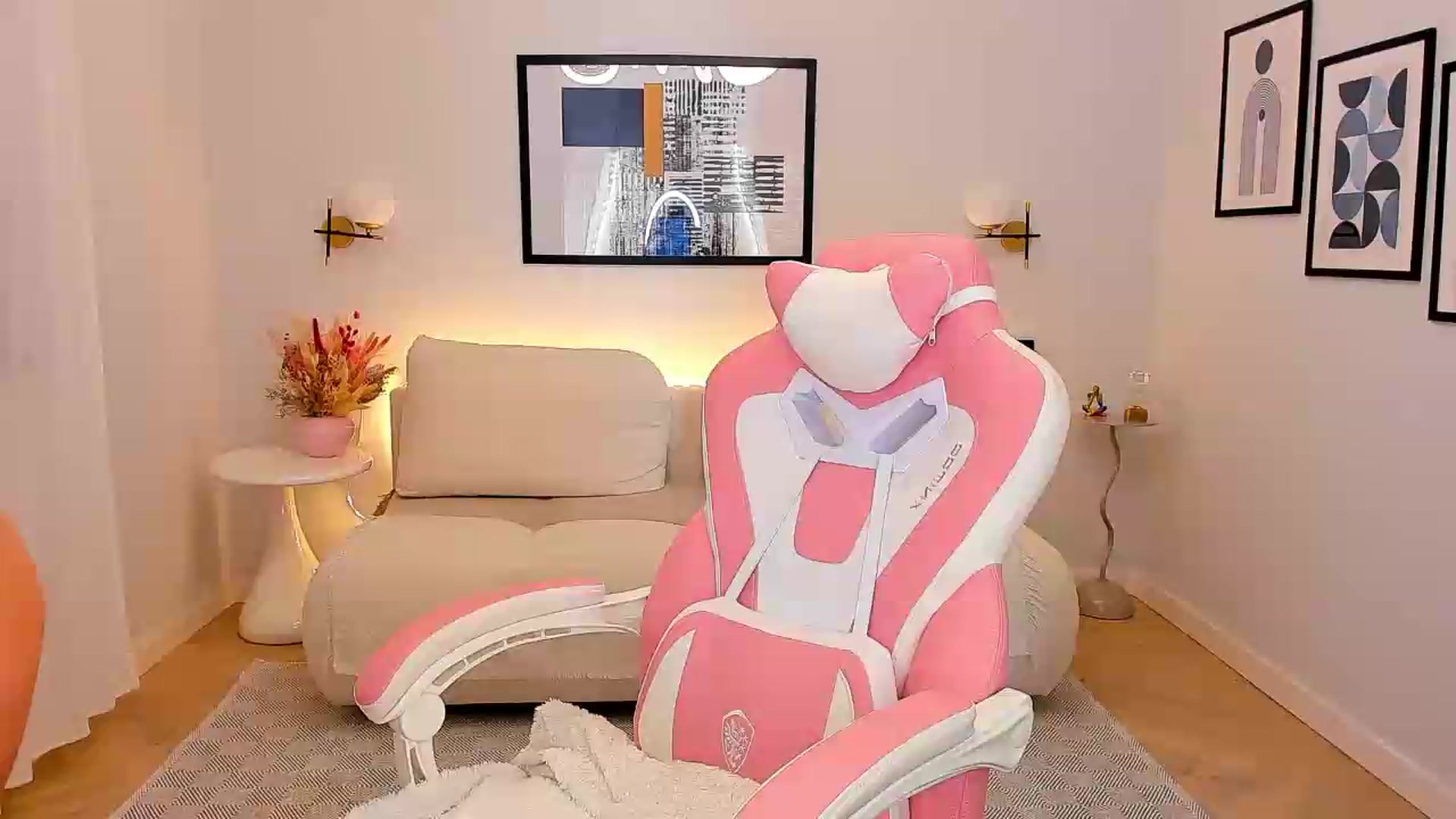 Gallery image thumbnail from Sinner_Angel's myfreecams stream on, 05/30/2026, 08:50 image 7 of 20