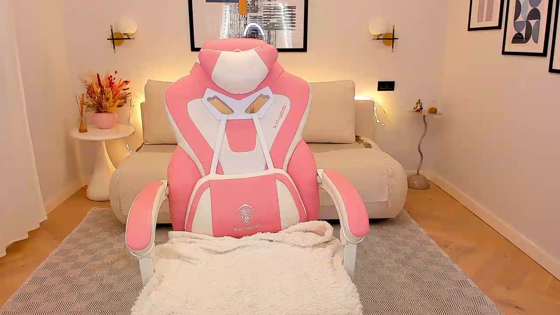 Gallery image thumbnail from Sinner_Angel's myfreecams stream on, 06/09/2026, 08:10 image 6 of 20