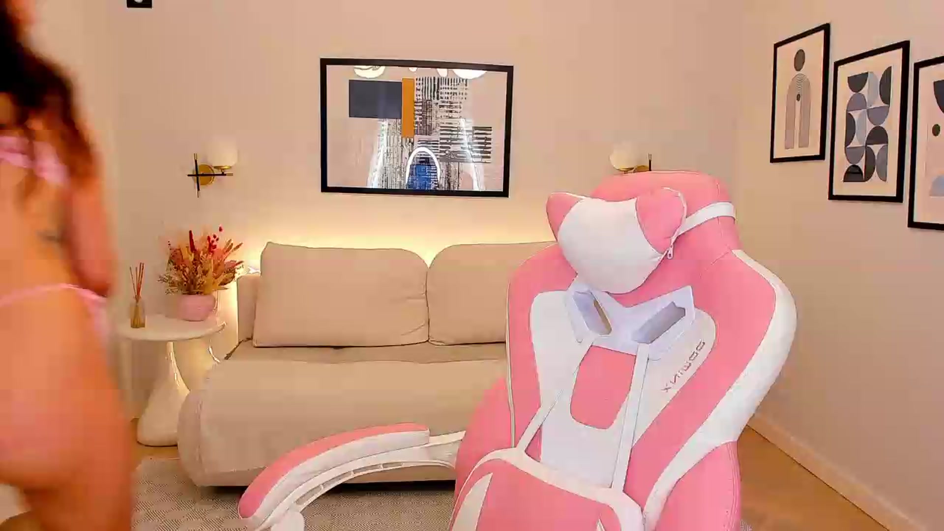 Gallery image thumbnail from Sinner_Angel's myfreecams stream on, 06/24/2026, 08:23 image 1 of 20