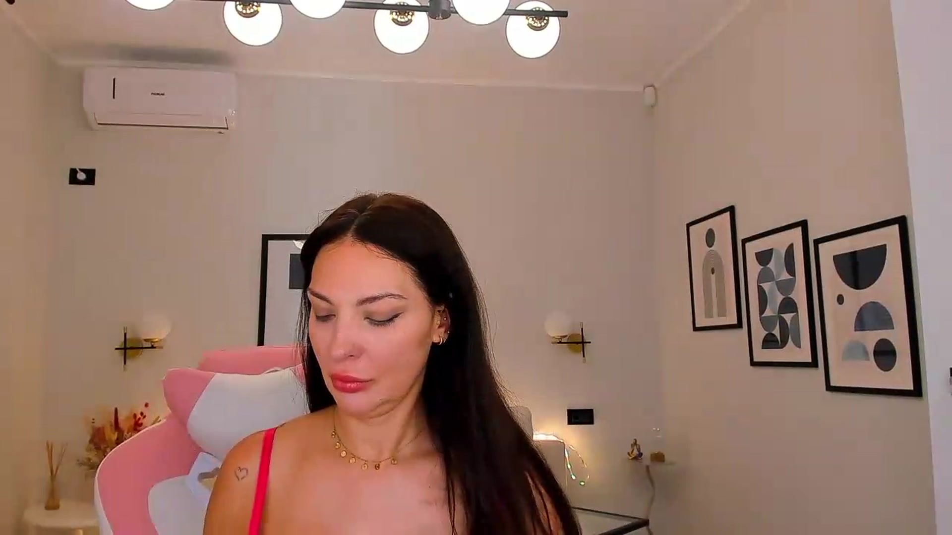 Gallery image thumbnail from Sinner_Angel's myfreecams stream on, 07/07/2026, 07:47 image 11 of 20