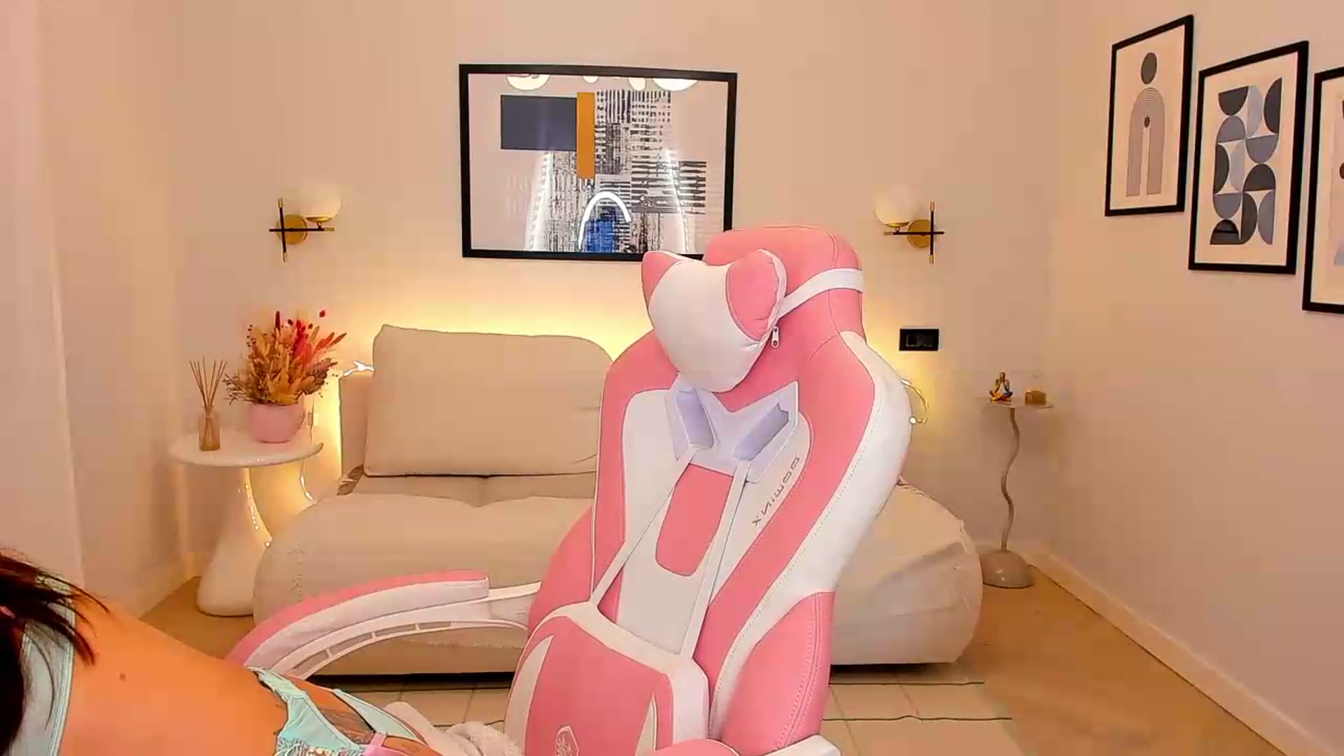 Gallery image thumbnail from Sinner_Angel's myfreecams stream on, 07/20/2026, 07:26 image 17 of 20