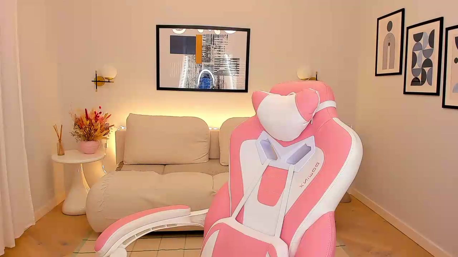 Gallery image thumbnail from Sinner_Angel's myfreecams stream on, 07/28/2026, 10:01 image 18 of 20
