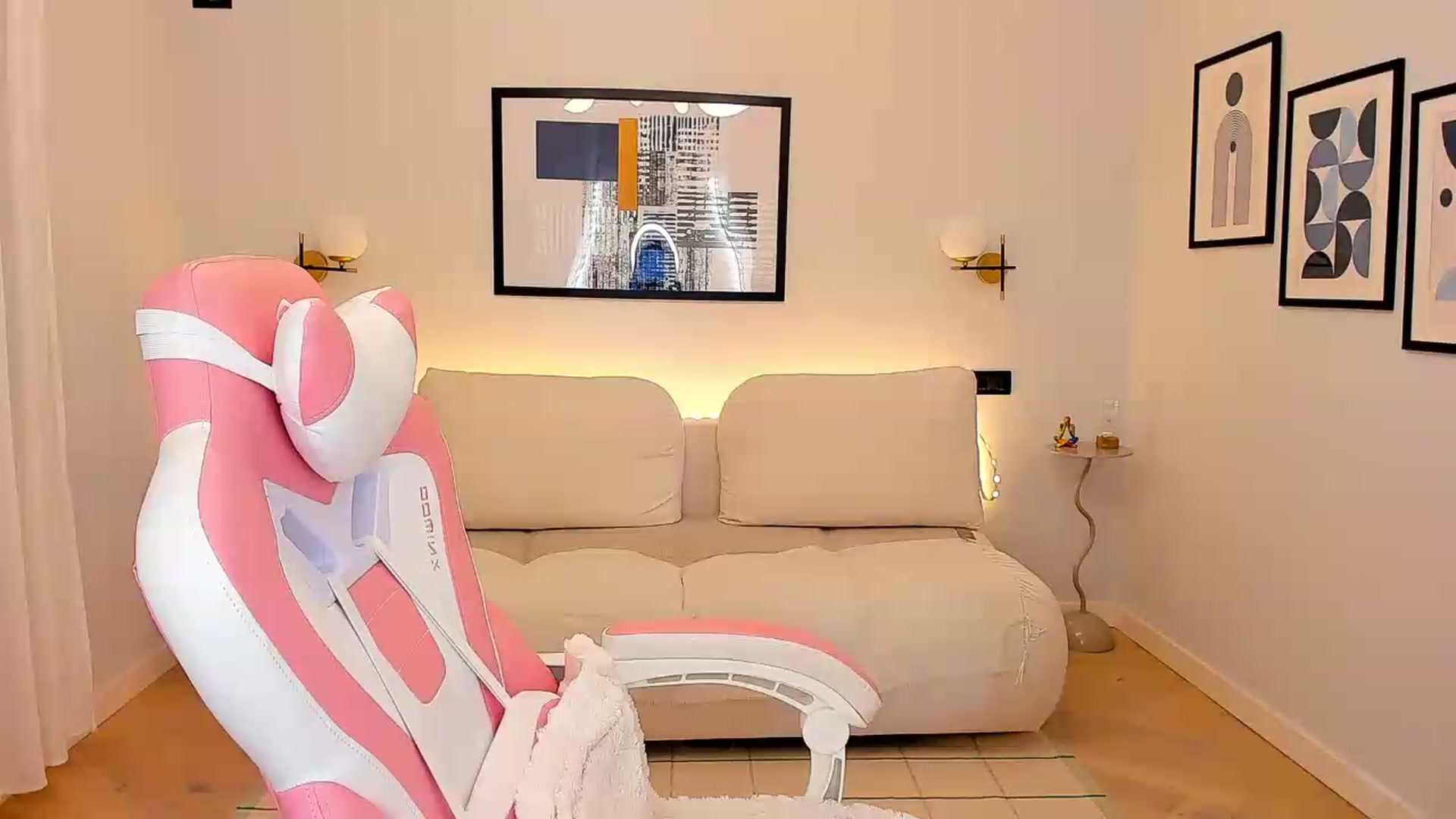 Gallery image thumbnail from Sinner_Angel's myfreecams stream on, 08/24/2026, 07:06 image 7 of 20