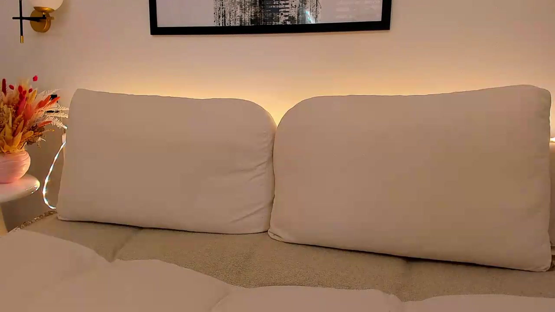 Gallery image thumbnail from Sinner_Angel's myfreecams stream on, 08/24/2026, 09:32 image 9 of 20