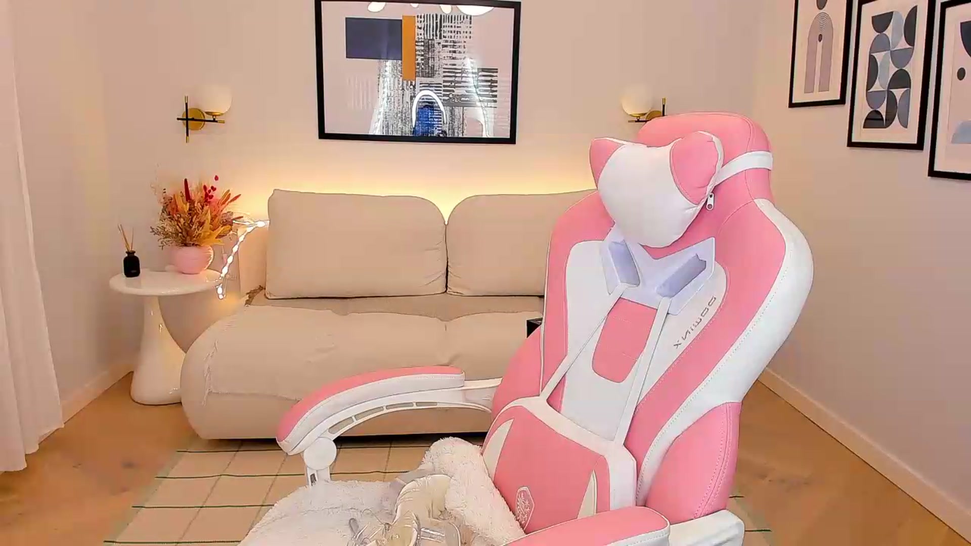 Gallery image thumbnail from Sinner_Angel's myfreecams stream on, 08/25/2026, 06:55 image 20 of 20