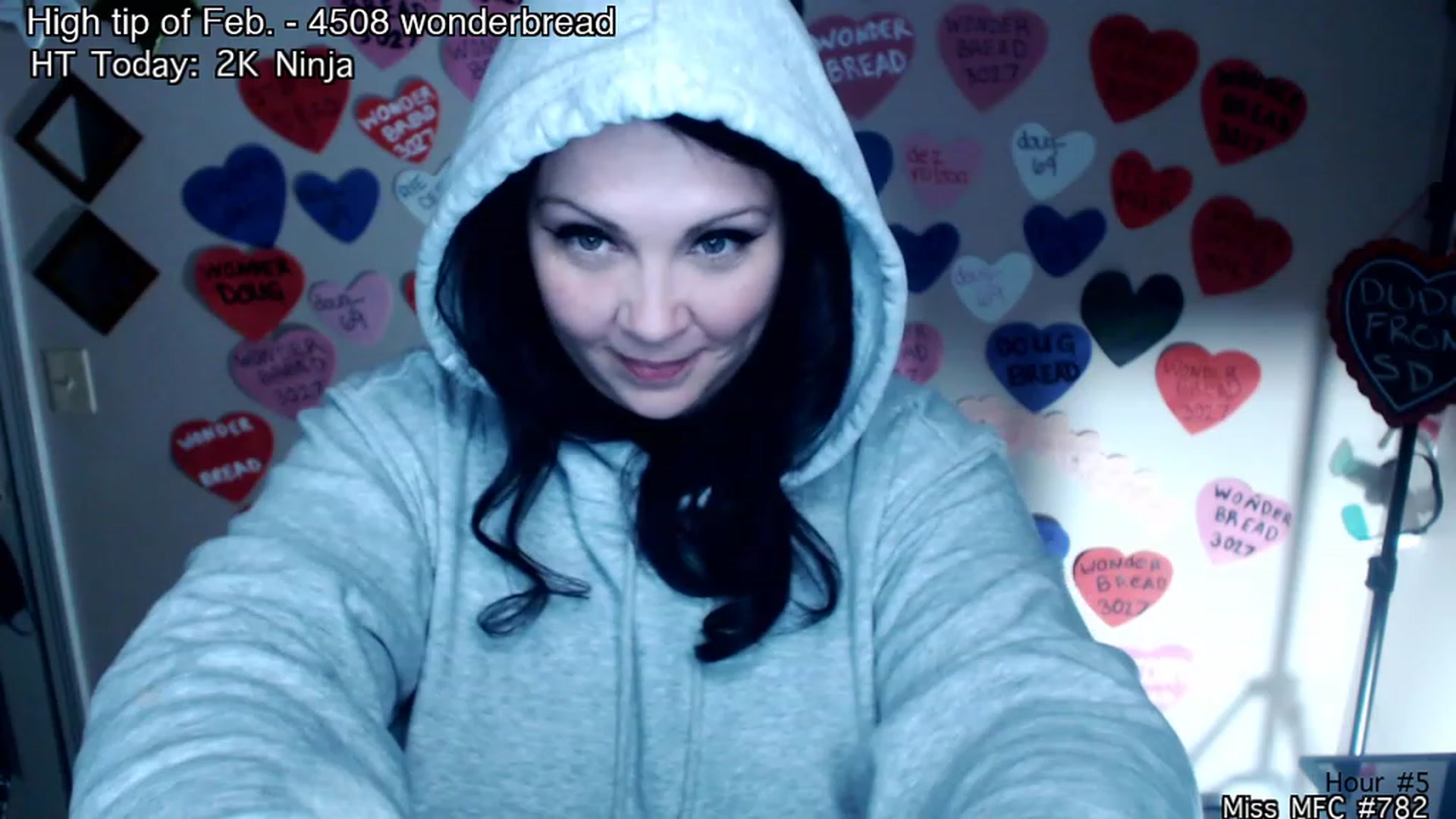 Gallery image thumbnail from Sinomin's myfreecams stream on, 02/17/2023, 09:42 image 18 of 20