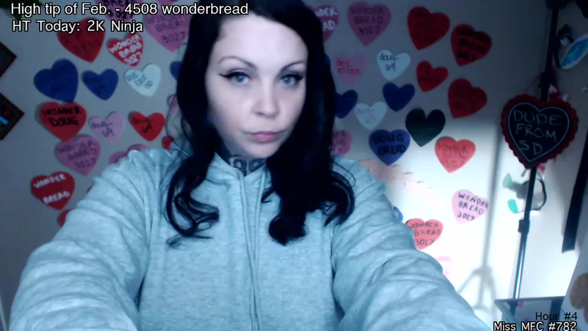 Gallery image thumbnail from Sinomin's myfreecams stream on, 02/17/2023, 09:42 image 13 of 20