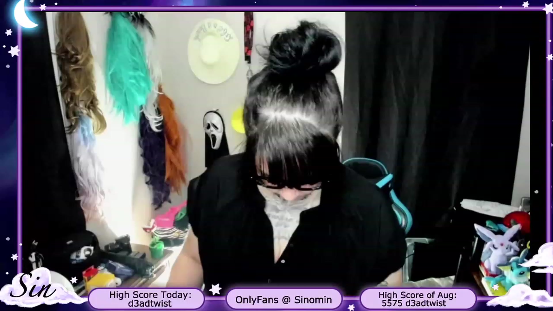 Gallery image thumbnail from Sinomin's myfreecams stream on, 08/10/2023, 09:35 image 6 of 20