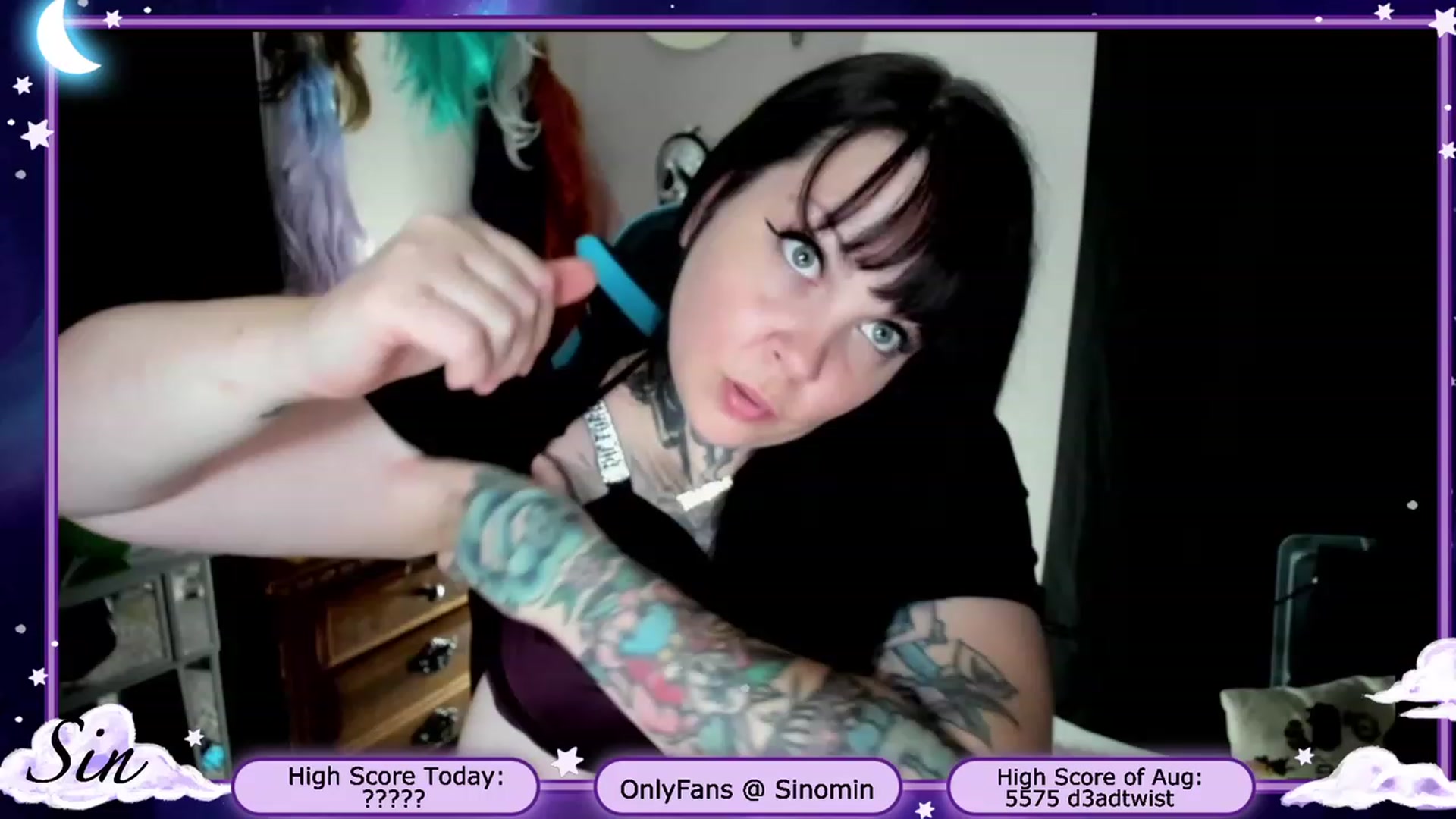 Gallery image thumbnail from Sinomin's myfreecams stream on, 08/12/2023, 07:58 image 14 of 20