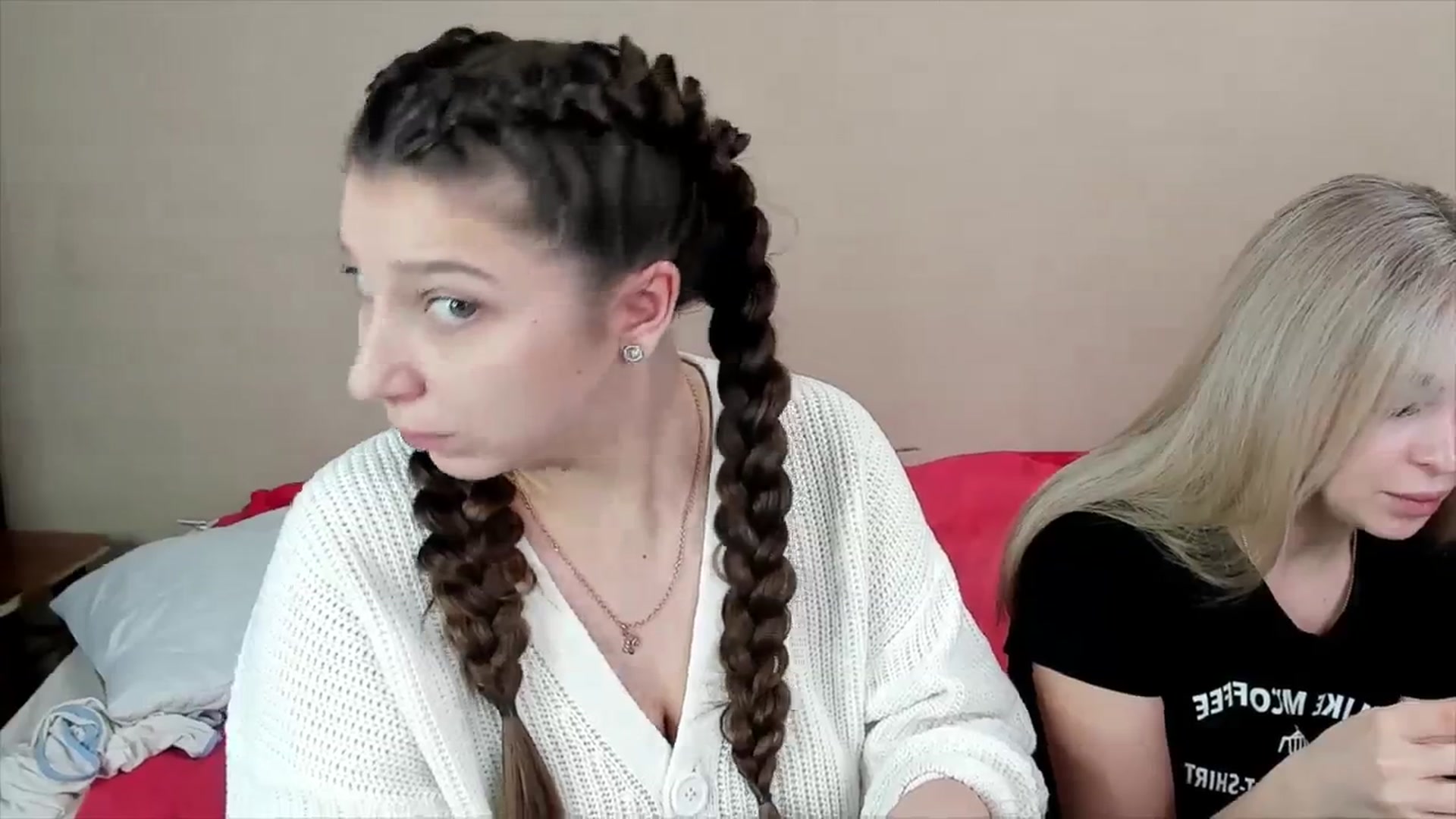 Gallery image thumbnail from SinthiaMars's myfreecams stream on, 02/14/2024, 10:41 image 14 of 20