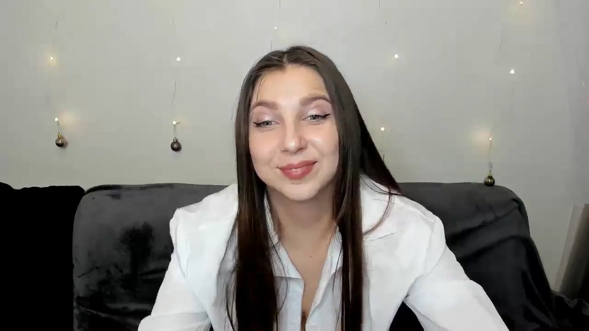 Gallery image thumbnail from SinthiaMars's myfreecams stream on, 01/01/2026, 11:31 image 14 of 20
