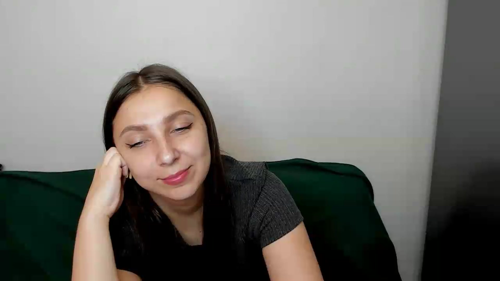 Gallery image thumbnail from SinthiaMars's myfreecams stream on, 06/07/2026, 10:25 image 6 of 20