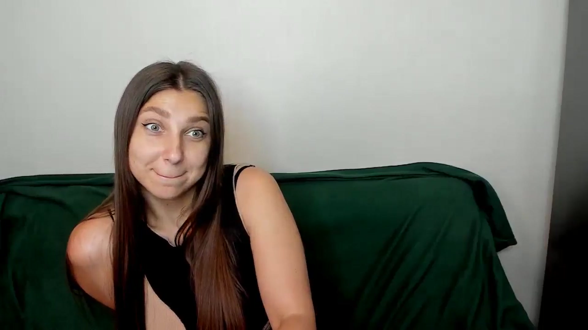 Gallery image thumbnail from SinthiaMars's myfreecams stream on, 06/12/2026, 10:39 image 13 of 20