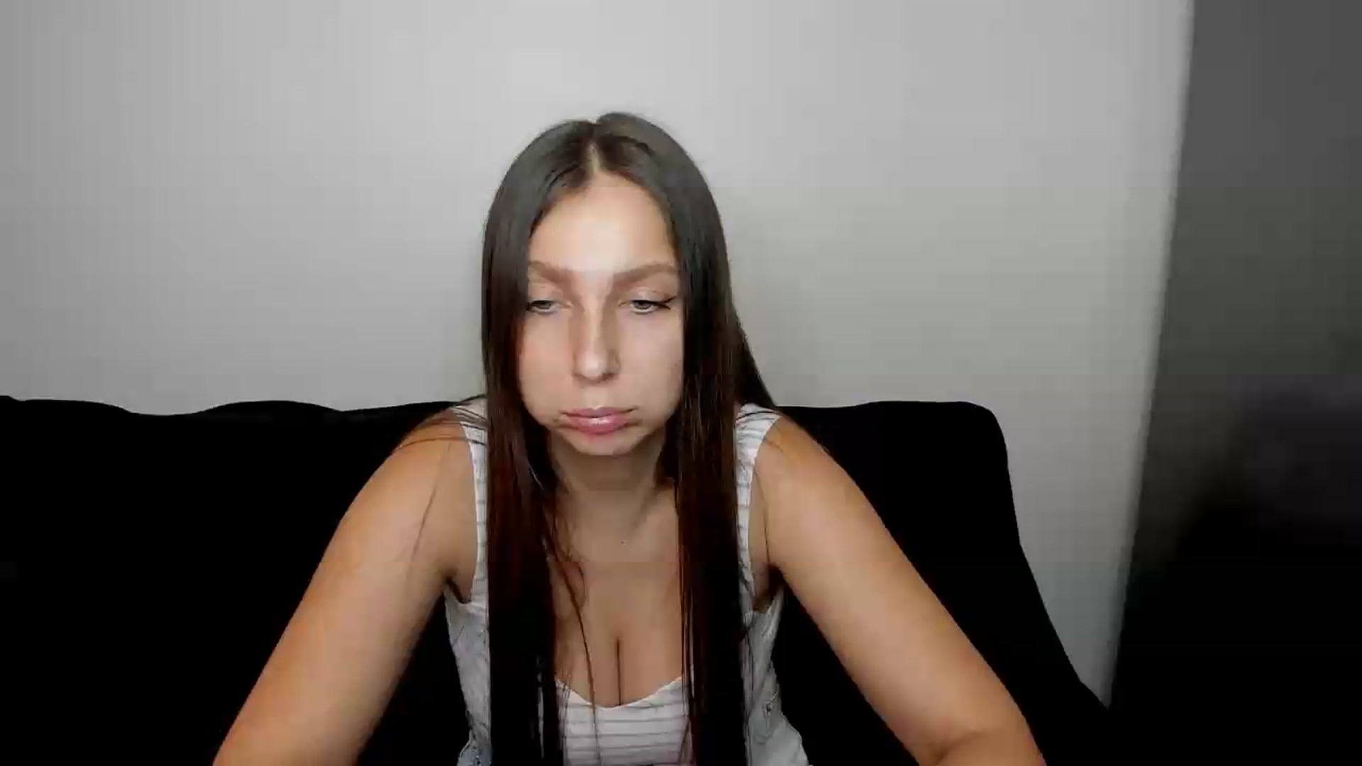 Gallery image thumbnail from SinthiaMars's myfreecams stream on, 08/11/2026, 12:25 image 14 of 20