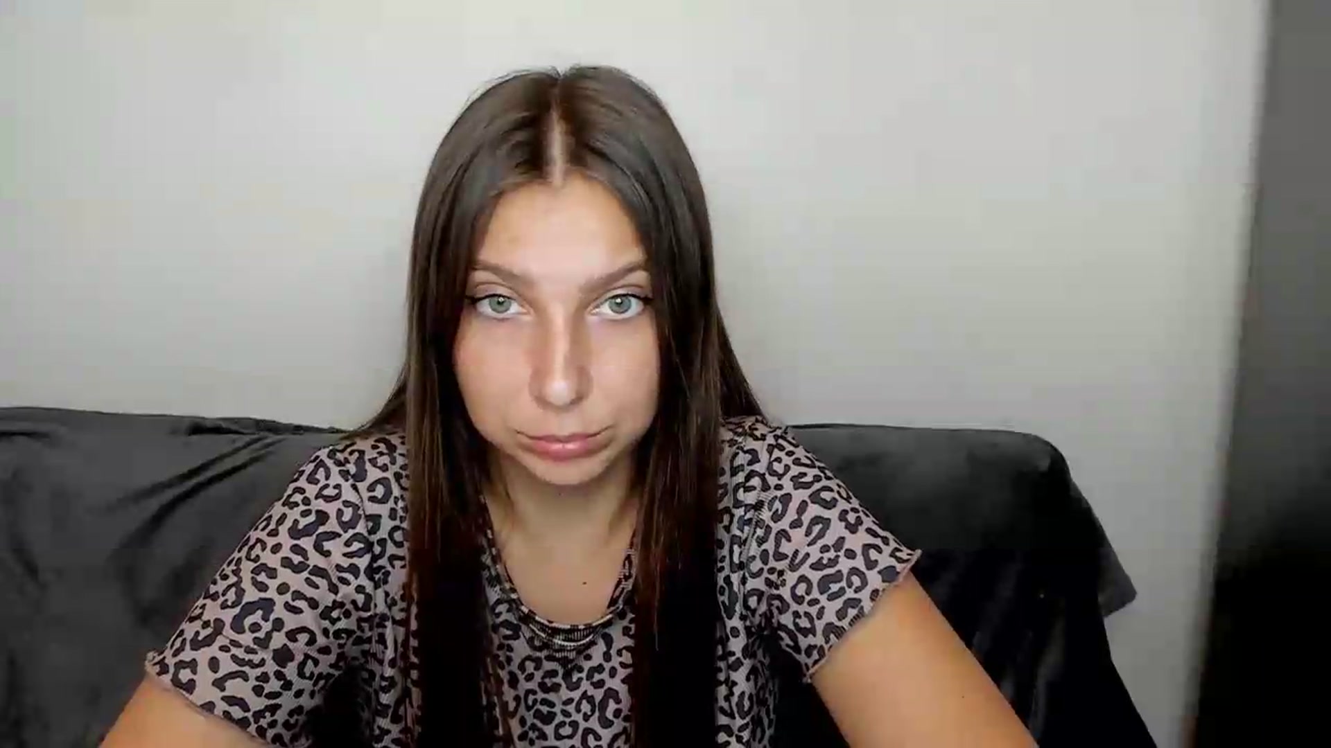 Gallery image thumbnail from SinthiaMars's myfreecams stream on, 08/18/2026, 11:38 image 12 of 20