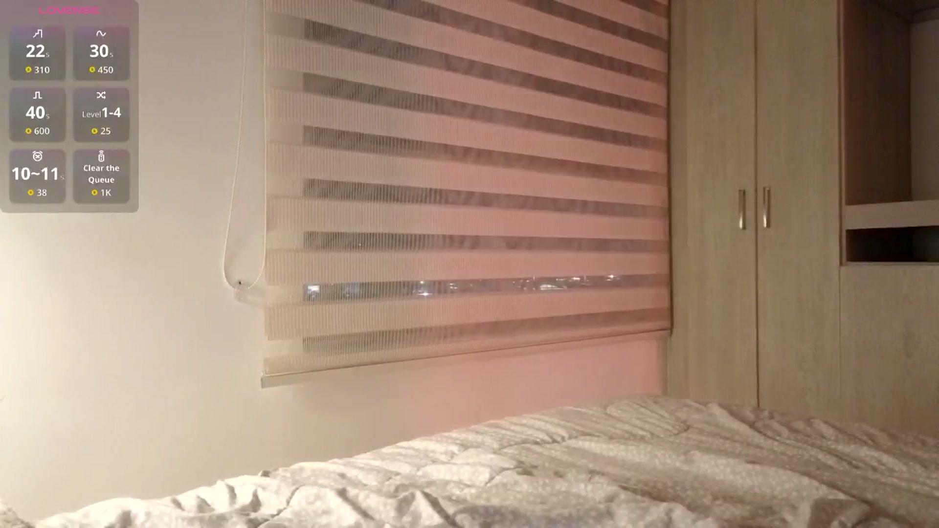 Gallery image thumbnail from SinyMoore's myfreecams stream on, 10/21/2025, 02:13 image 15 of 20
