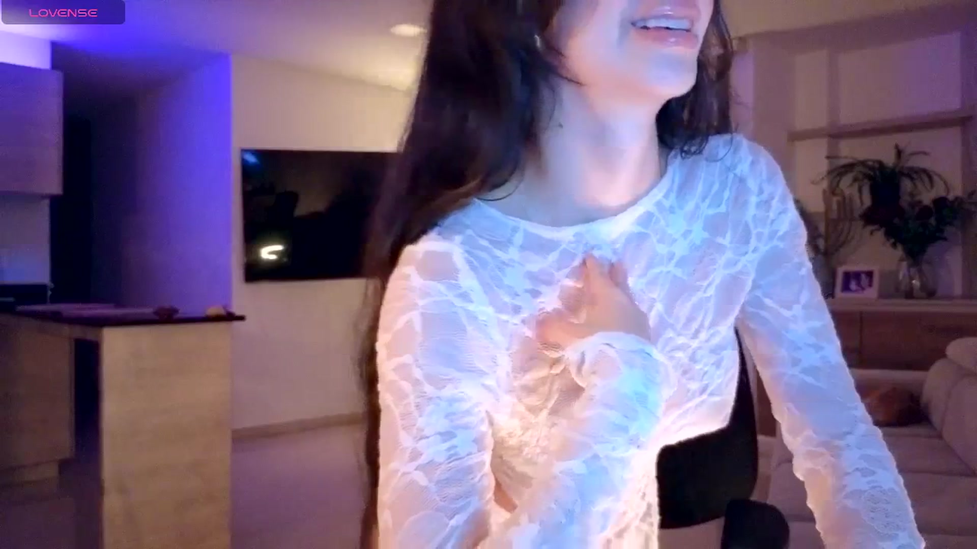 Gallery image thumbnail from SinyMoore's myfreecams stream on, 04/04/2026, 01:57 image 11 of 20