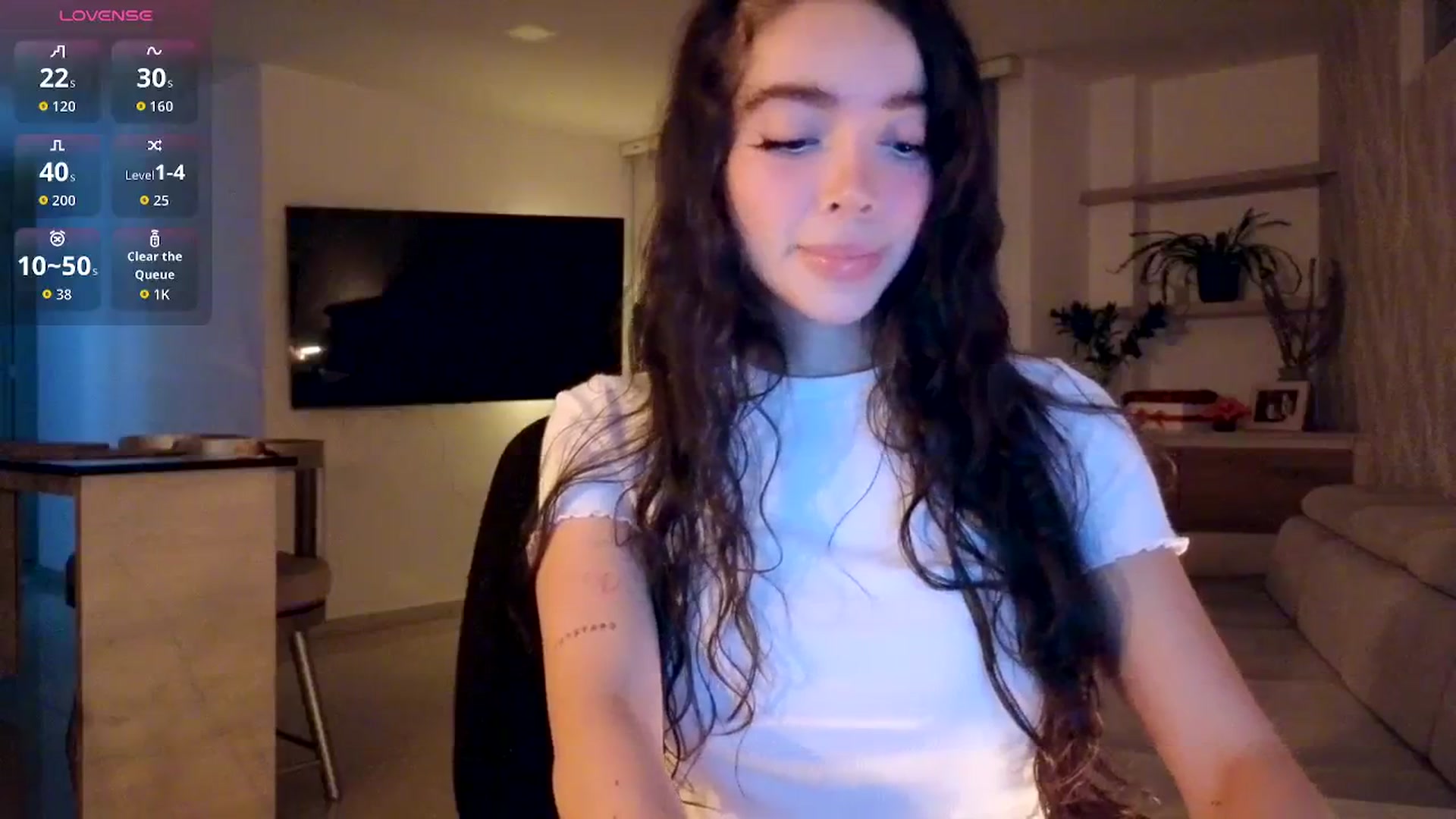 Gallery image thumbnail from SinyMoore's myfreecams stream on, 04/19/2026, 01:53 image 8 of 20