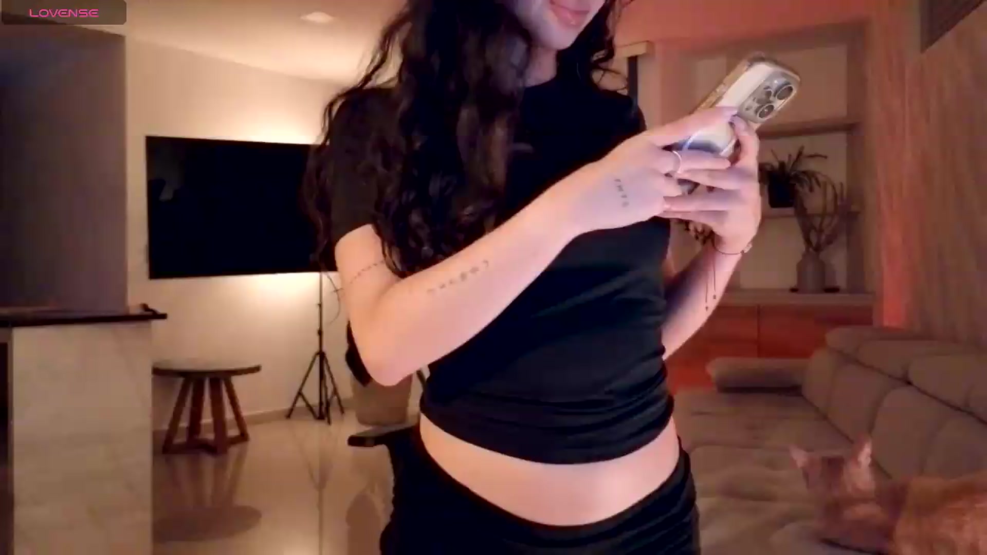 Gallery image thumbnail from SinyMoore's myfreecams stream on, 05/26/2026, 03:14 image 11 of 20