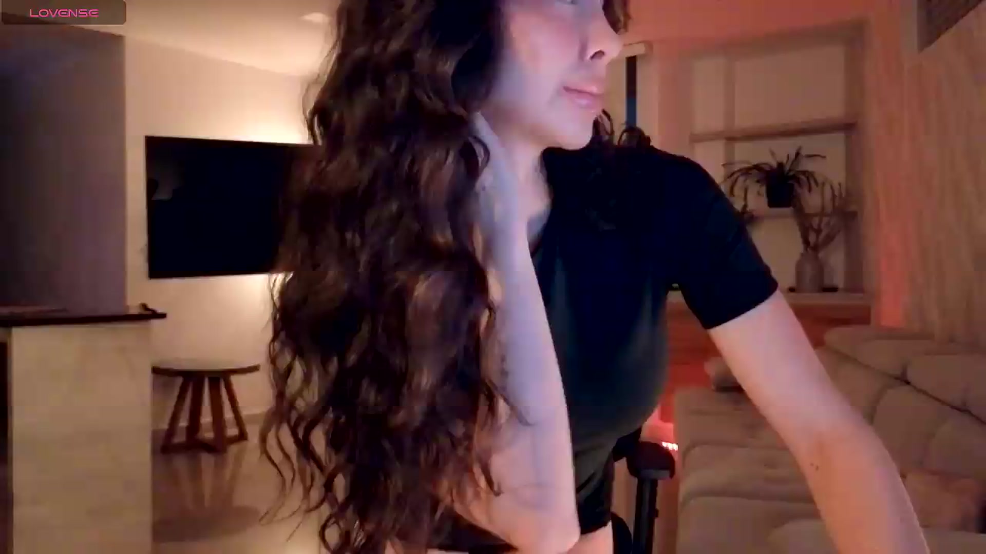 Gallery image thumbnail from SinyMoore's myfreecams stream on, 05/26/2026, 03:14 image 19 of 20