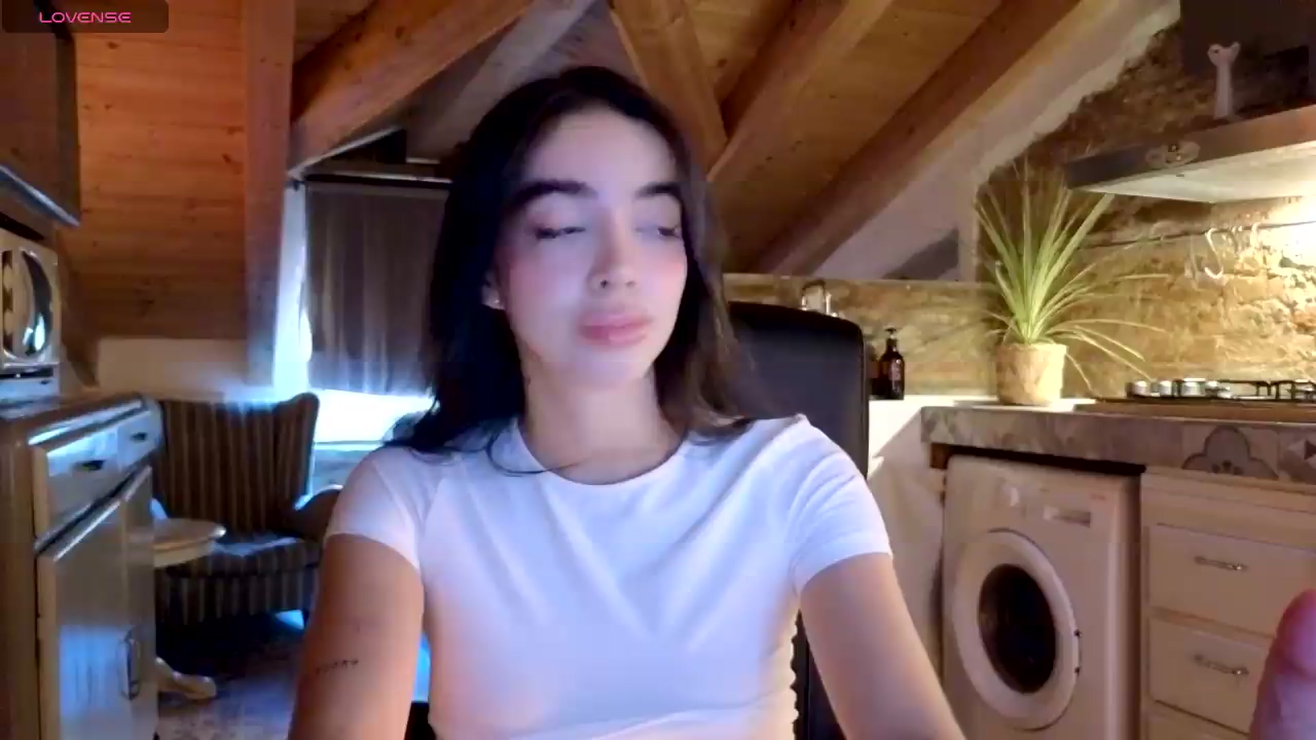 Gallery image thumbnail from SinyMoore's myfreecams stream on, 07/20/2026, 06:05 image 1 of 20