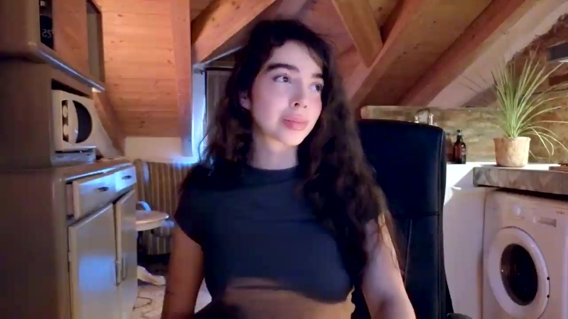 Gallery image thumbnail from SinyMoore's myfreecams stream on, 07/27/2026, 05:09 image 9 of 20