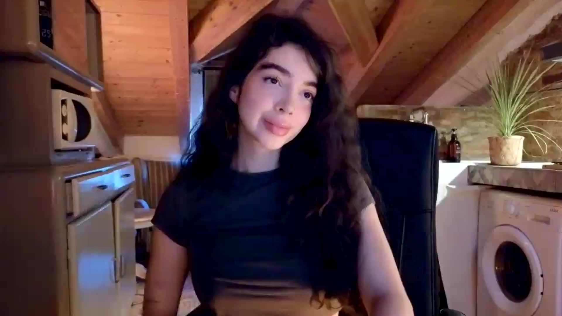 Gallery image thumbnail from SinyMoore's myfreecams stream on, 07/27/2026, 05:09 image 5 of 20