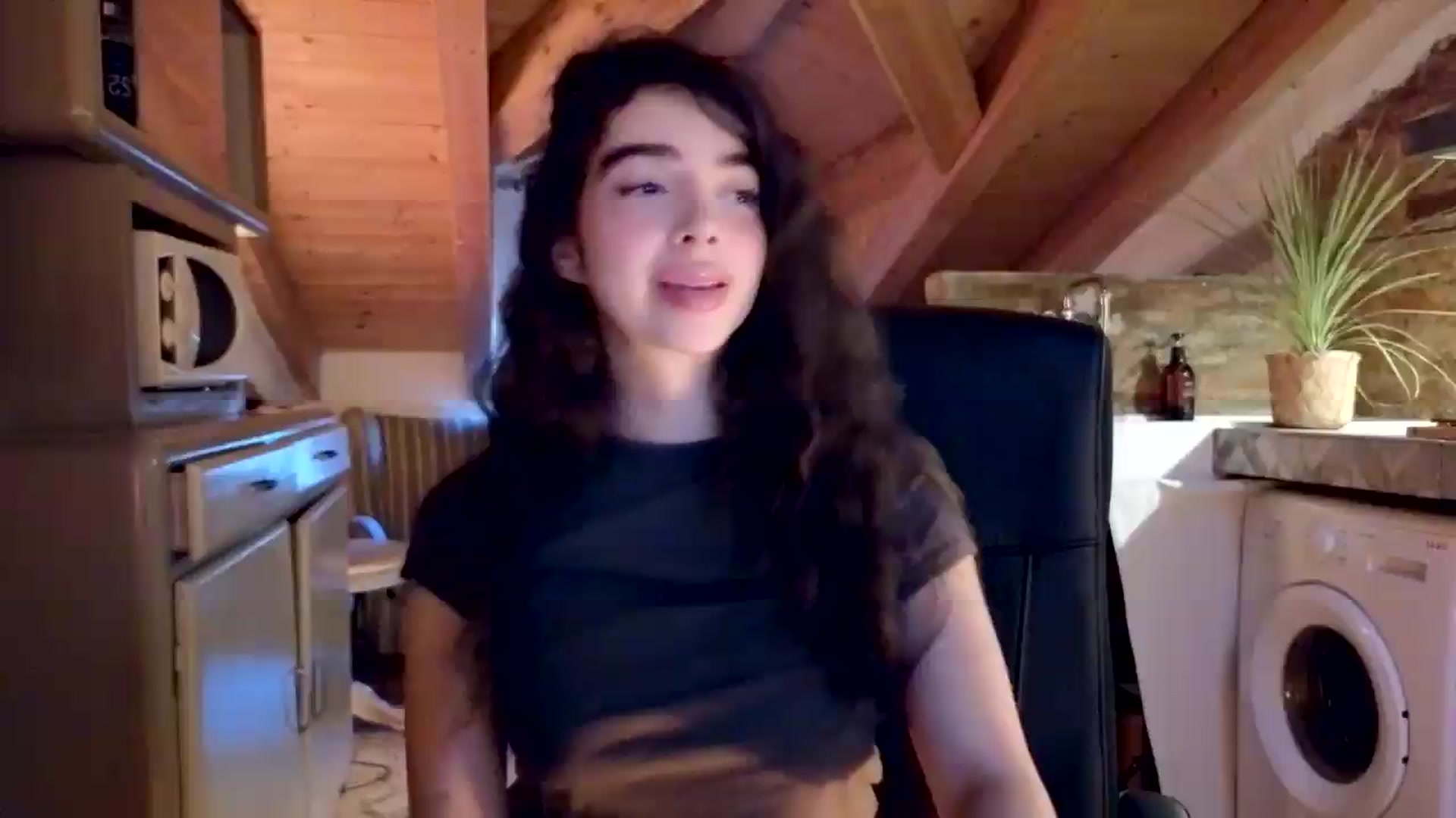 Gallery image thumbnail from SinyMoore's myfreecams stream on, 07/27/2026, 05:09 image 7 of 20