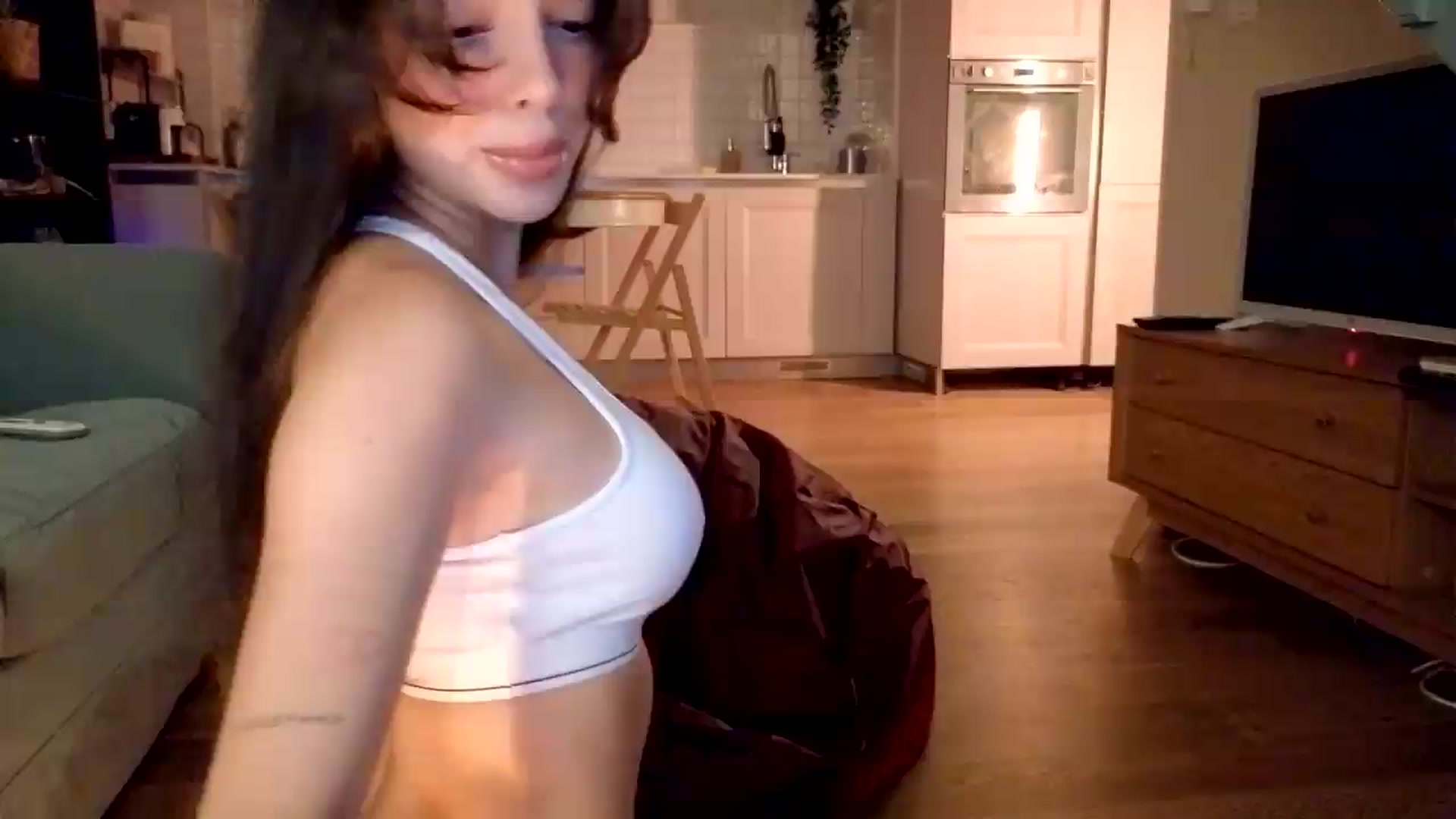 Gallery image thumbnail from SinyMoore's myfreecams stream on, 08/04/2026, 06:27 image 4 of 20