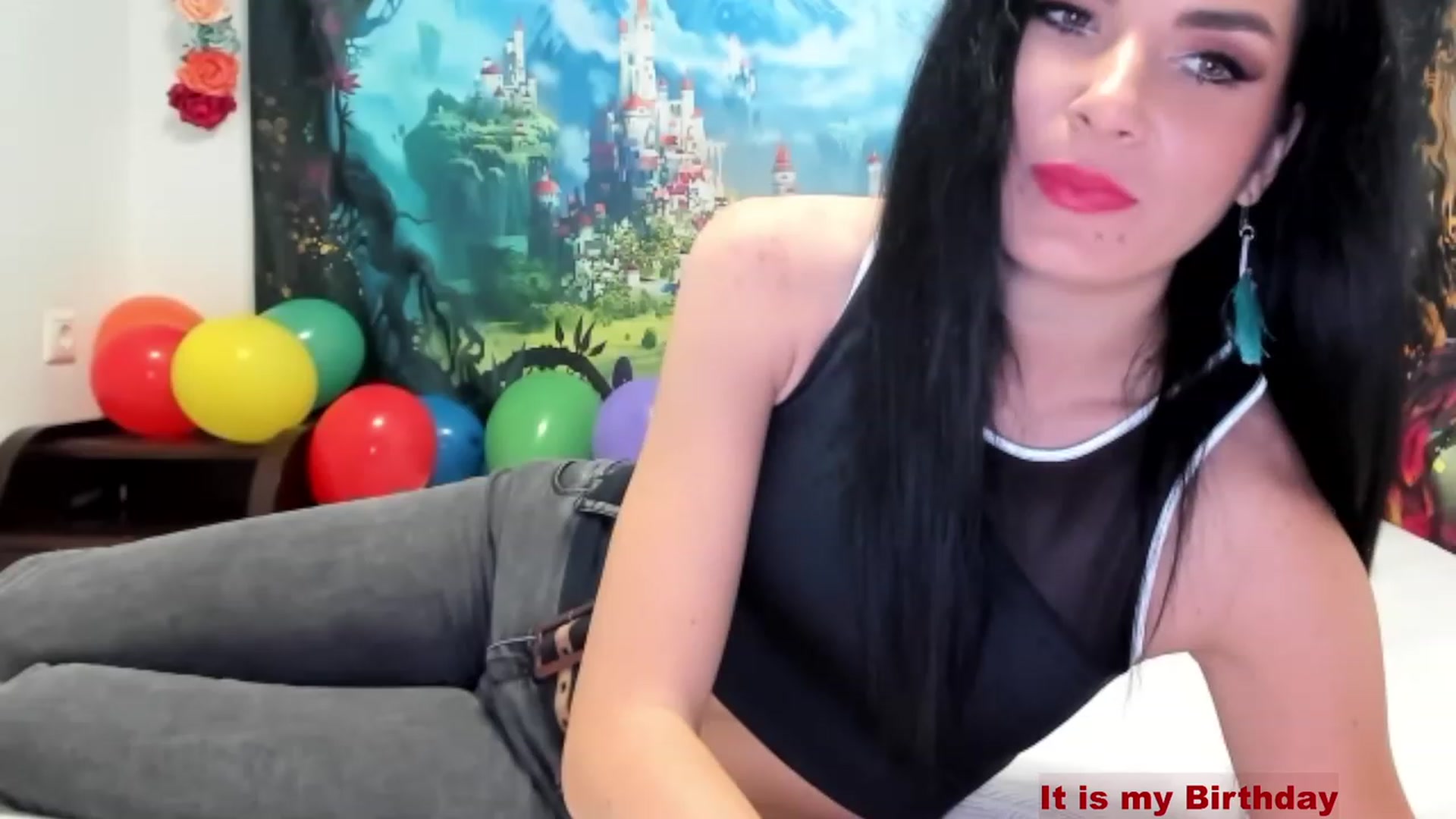 Gallery image thumbnail from SiouxPrincess's myfreecams stream on, 03/08/2023, 20:07 image 6 of 20