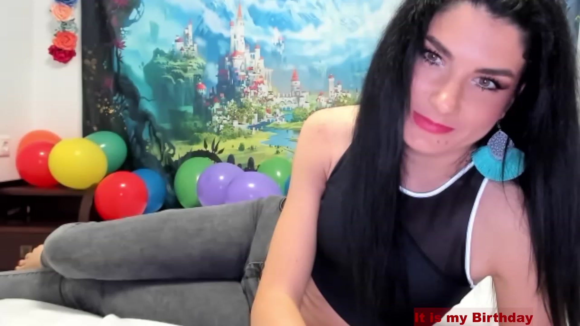 Gallery image thumbnail from SiouxPrincess's myfreecams stream on, 03/08/2023, 20:07 image 10 of 20