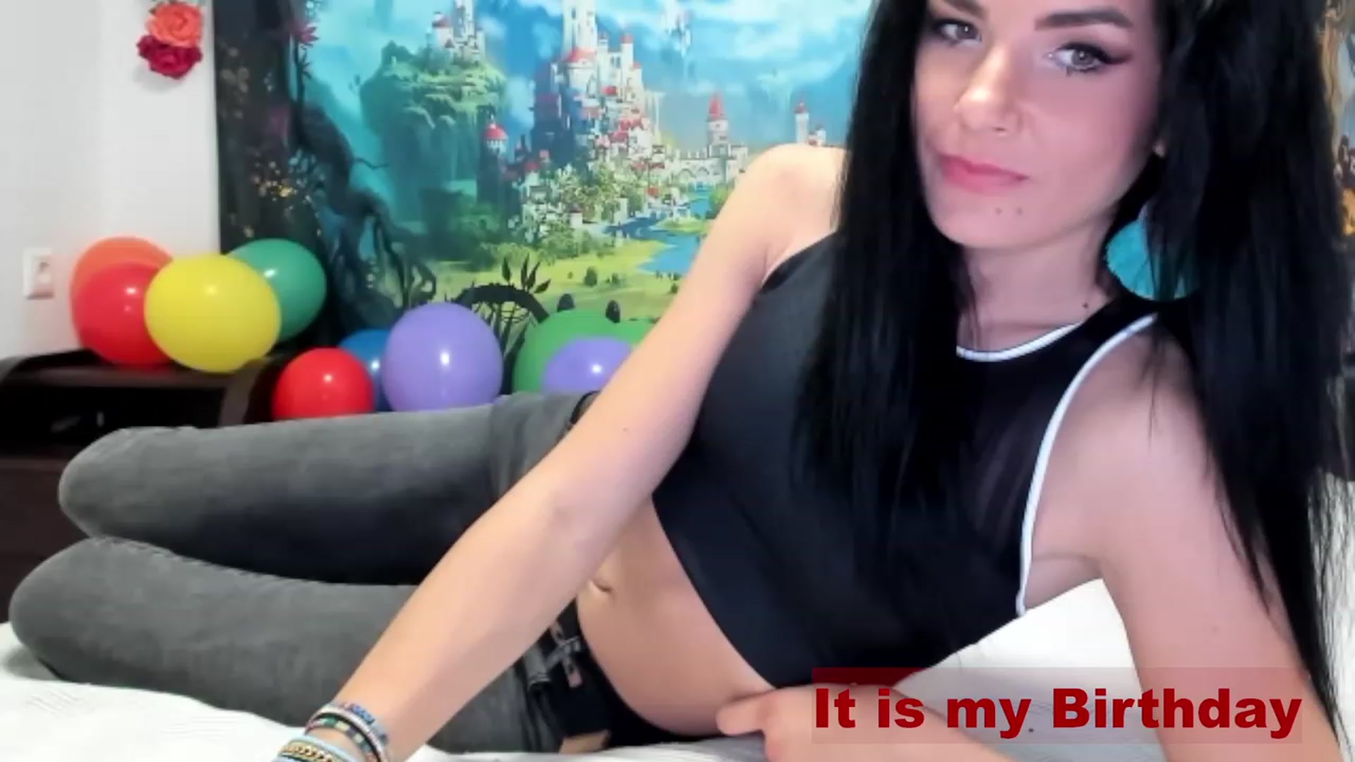 Gallery image thumbnail from SiouxPrincess's myfreecams stream on, 03/08/2023, 23:33 image 9 of 20