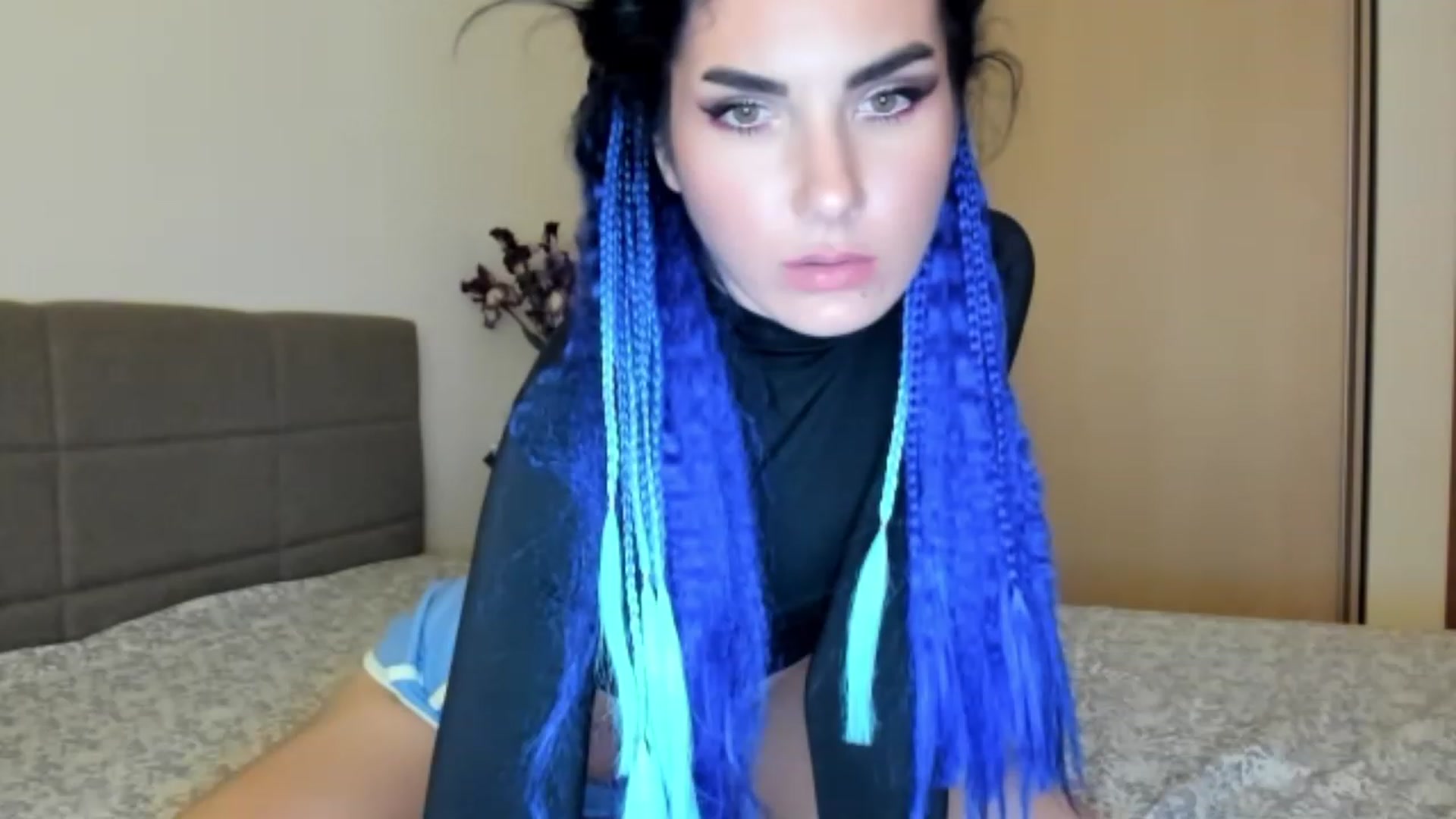 Gallery image thumbnail from SiouxPrincess's myfreecams stream on, 04/14/2023, 17:24 image 18 of 20