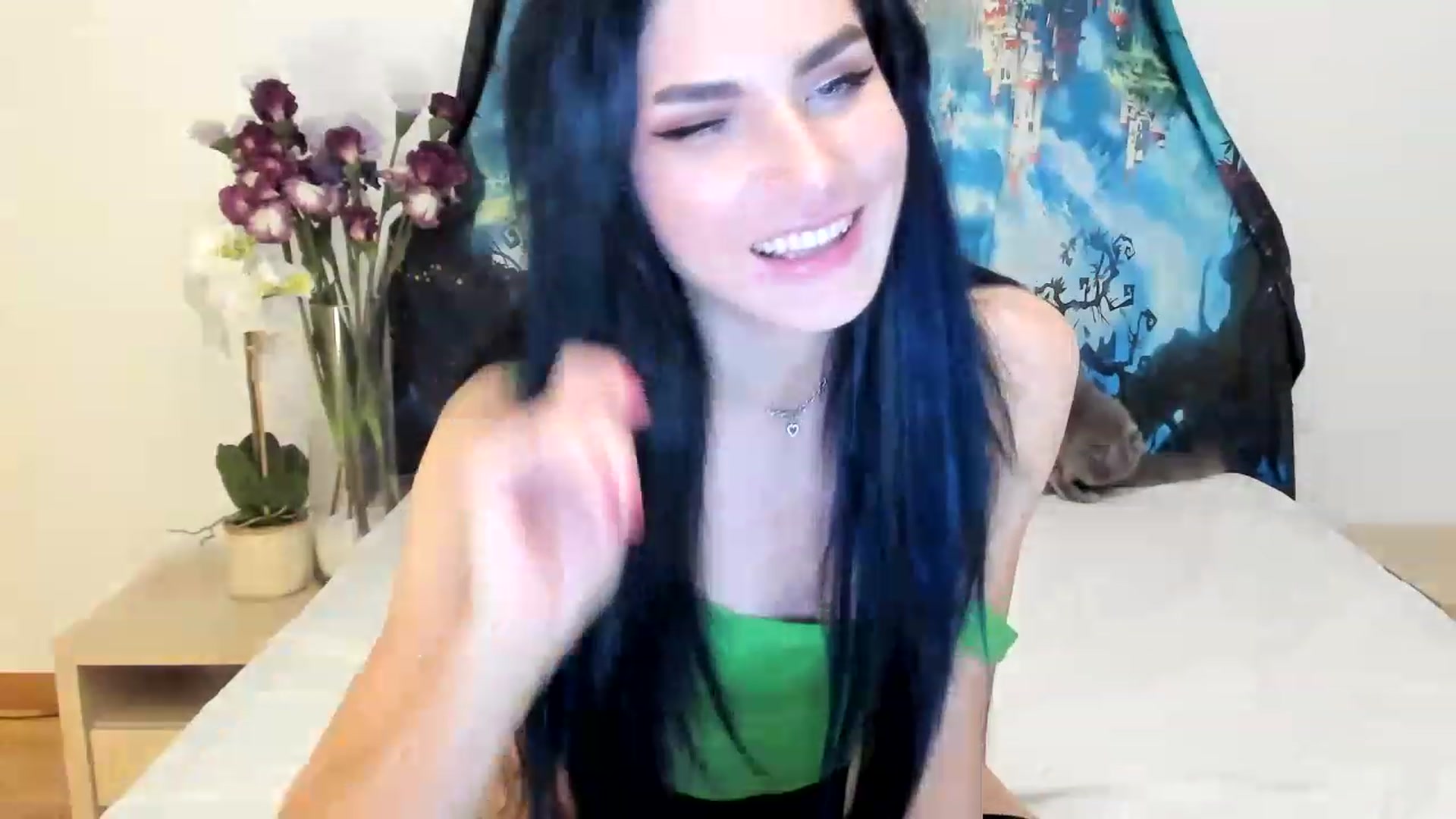 Gallery image thumbnail from SiouxPrincess's myfreecams stream on, 04/17/2023, 18:48 image 5 of 20