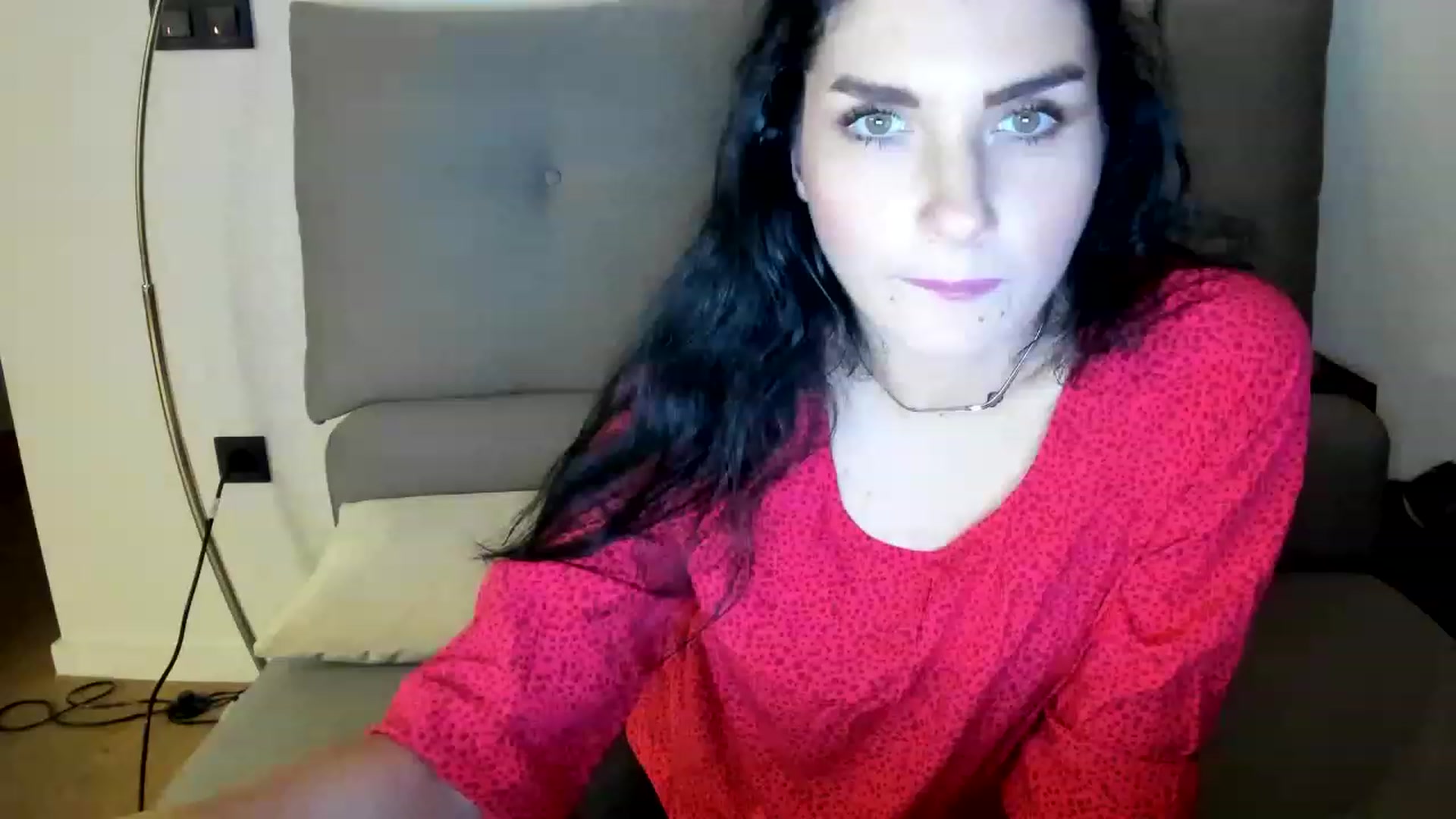 Gallery image thumbnail from SiouxPrincess's myfreecams stream on, 05/13/2023, 21:36 image 5 of 20
