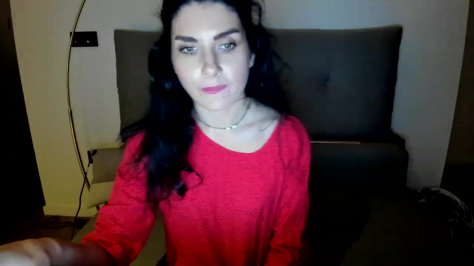 Gallery image thumbnail from SiouxPrincess's myfreecams stream on, 05/13/2023, 23:04 image 4 of 20