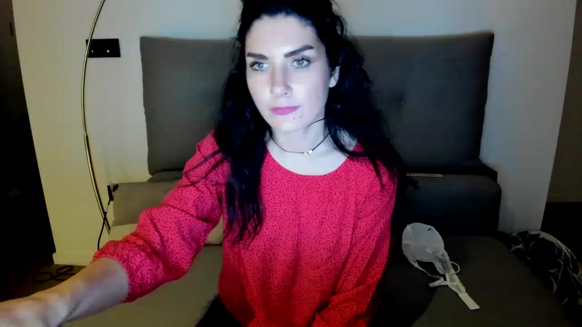 Gallery image thumbnail from SiouxPrincess's myfreecams stream on, 05/13/2023, 23:04 image 14 of 20