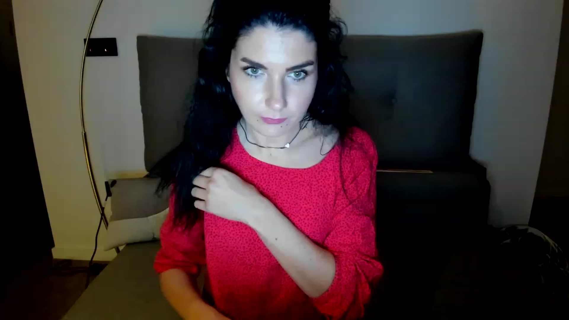 Gallery image thumbnail from SiouxPrincess's myfreecams stream on, 05/13/2023, 23:04 image 3 of 20