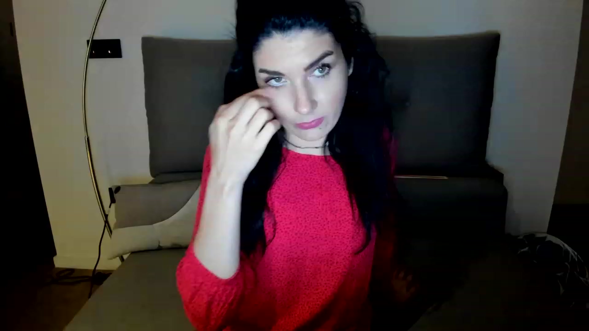 Gallery image thumbnail from SiouxPrincess's myfreecams stream on, 05/13/2023, 23:04 image 10 of 20