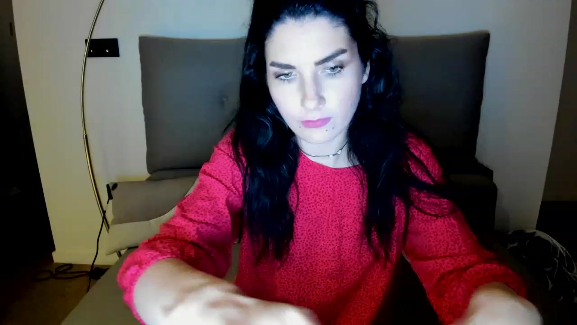 Gallery image thumbnail from SiouxPrincess's myfreecams stream on, 05/13/2023, 23:04 image 20 of 20
