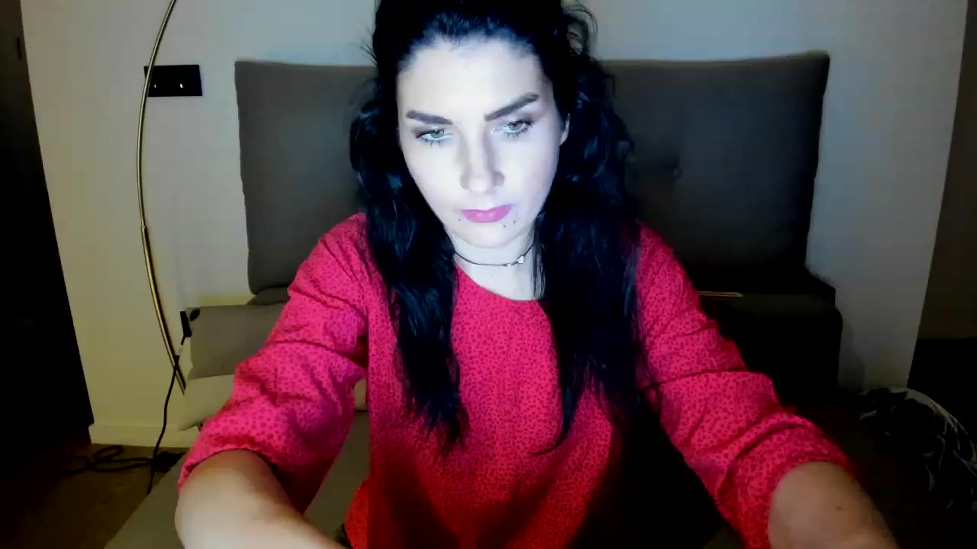 Gallery image thumbnail from SiouxPrincess's myfreecams stream on, 05/13/2023, 23:04 image 8 of 20