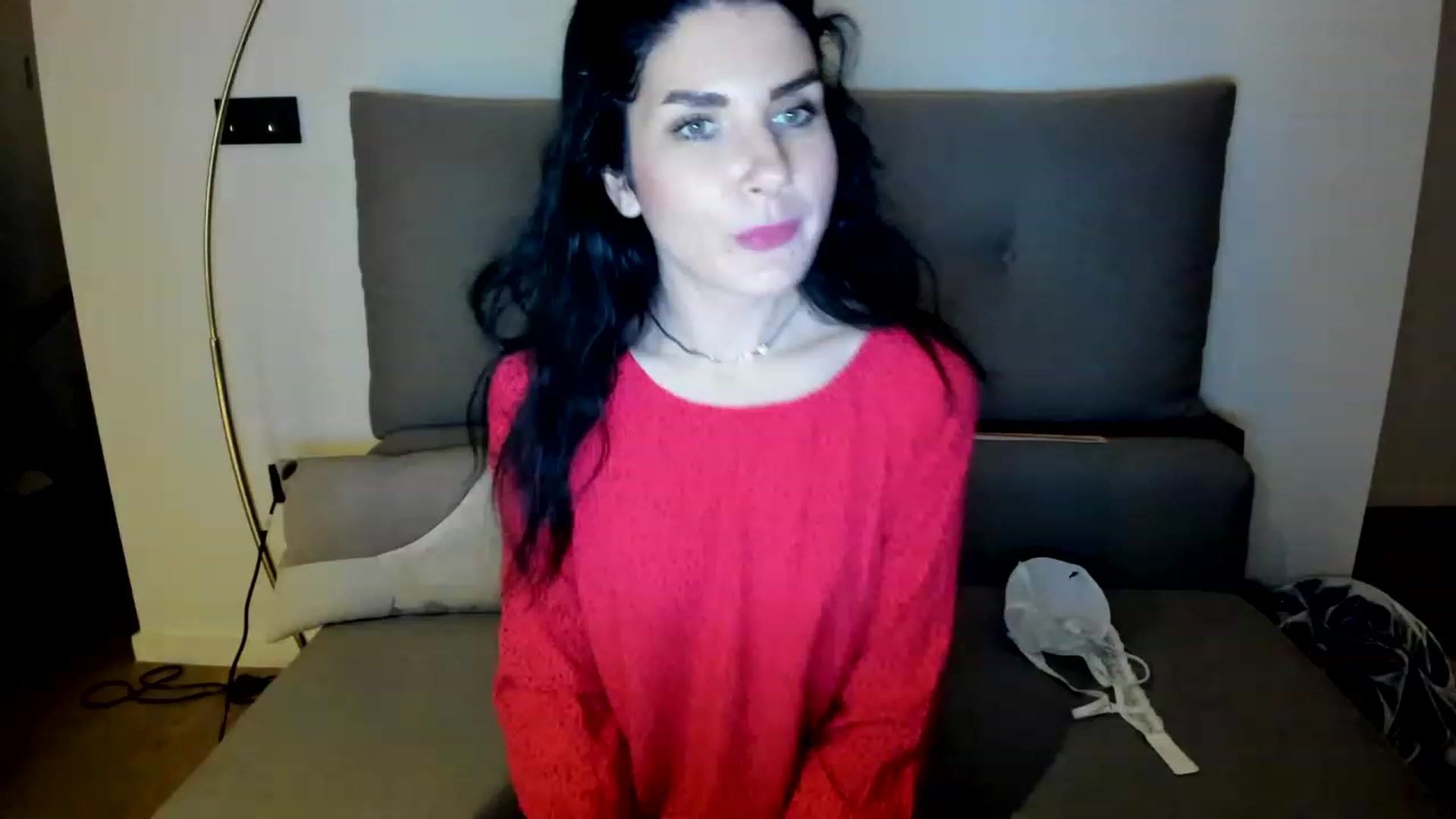 Gallery image thumbnail from SiouxPrincess's myfreecams stream on, 05/13/2023, 23:04 image 13 of 20