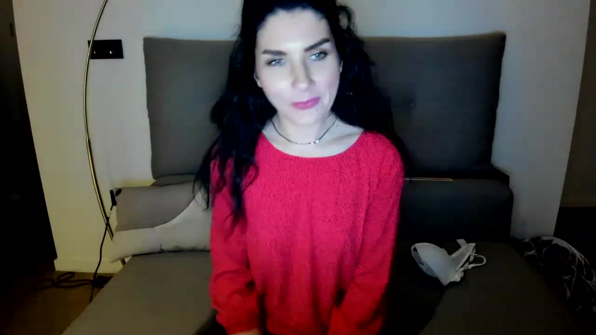 Gallery image thumbnail from SiouxPrincess's myfreecams stream on, 05/13/2023, 23:04 image 12 of 20