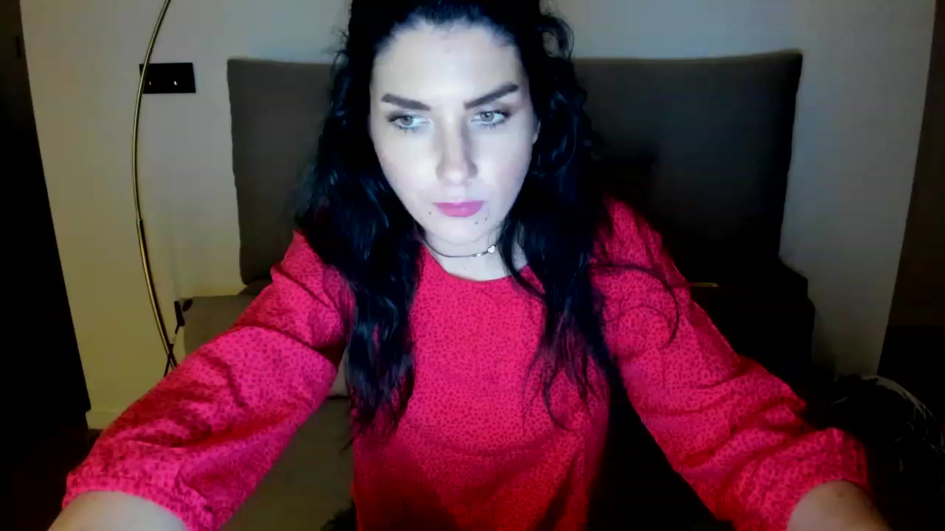 Gallery image thumbnail from SiouxPrincess's myfreecams stream on, 05/13/2023, 23:04 image 16 of 20