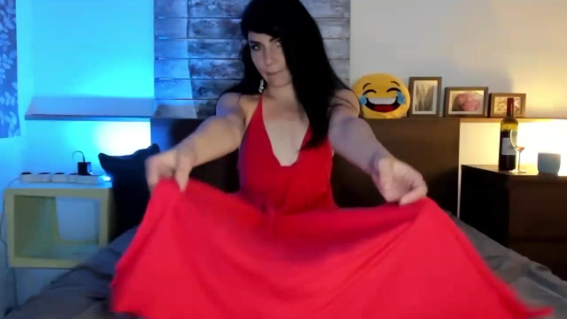 Gallery image thumbnail from SiouxPrincess's myfreecams stream on, 05/24/2023, 21:46 image 16 of 20