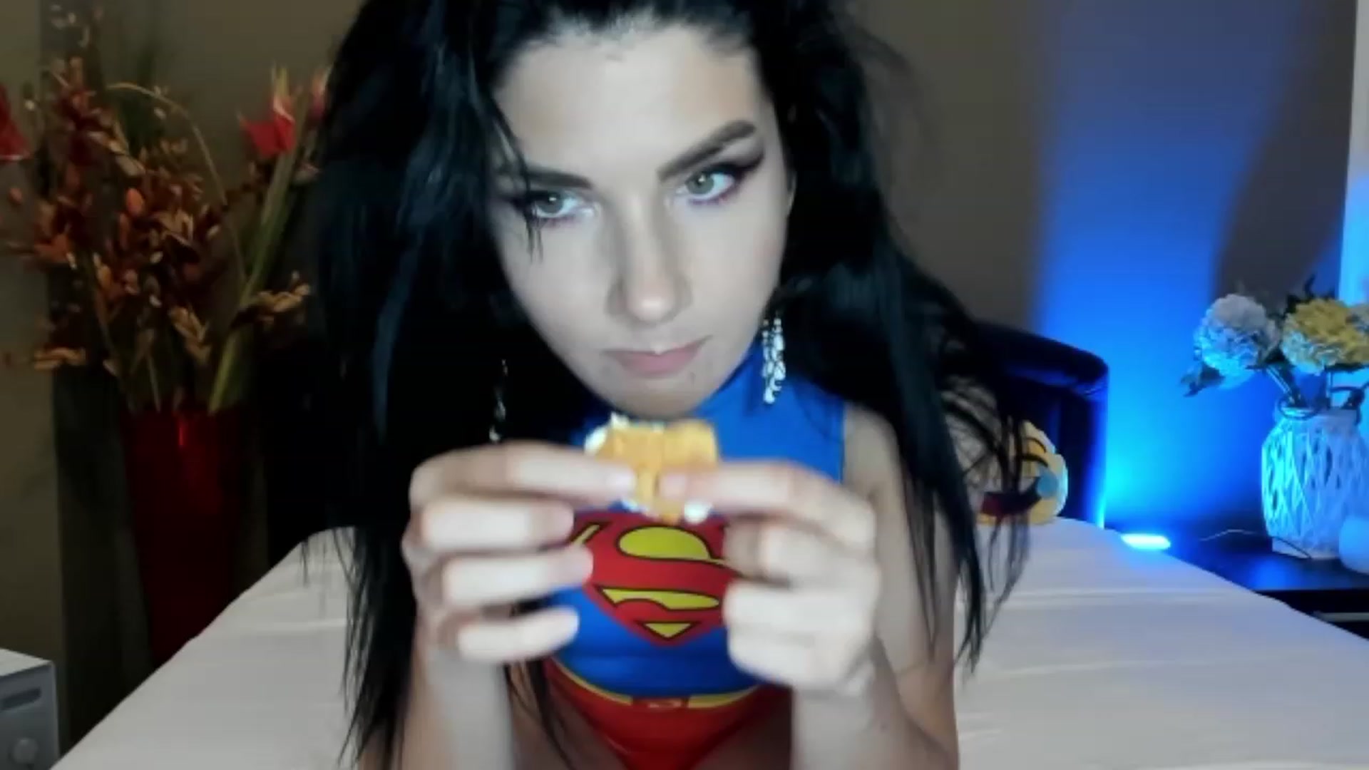 Gallery image thumbnail from SiouxPrincess's myfreecams stream on, 05/30/2023, 22:20 image 9 of 20