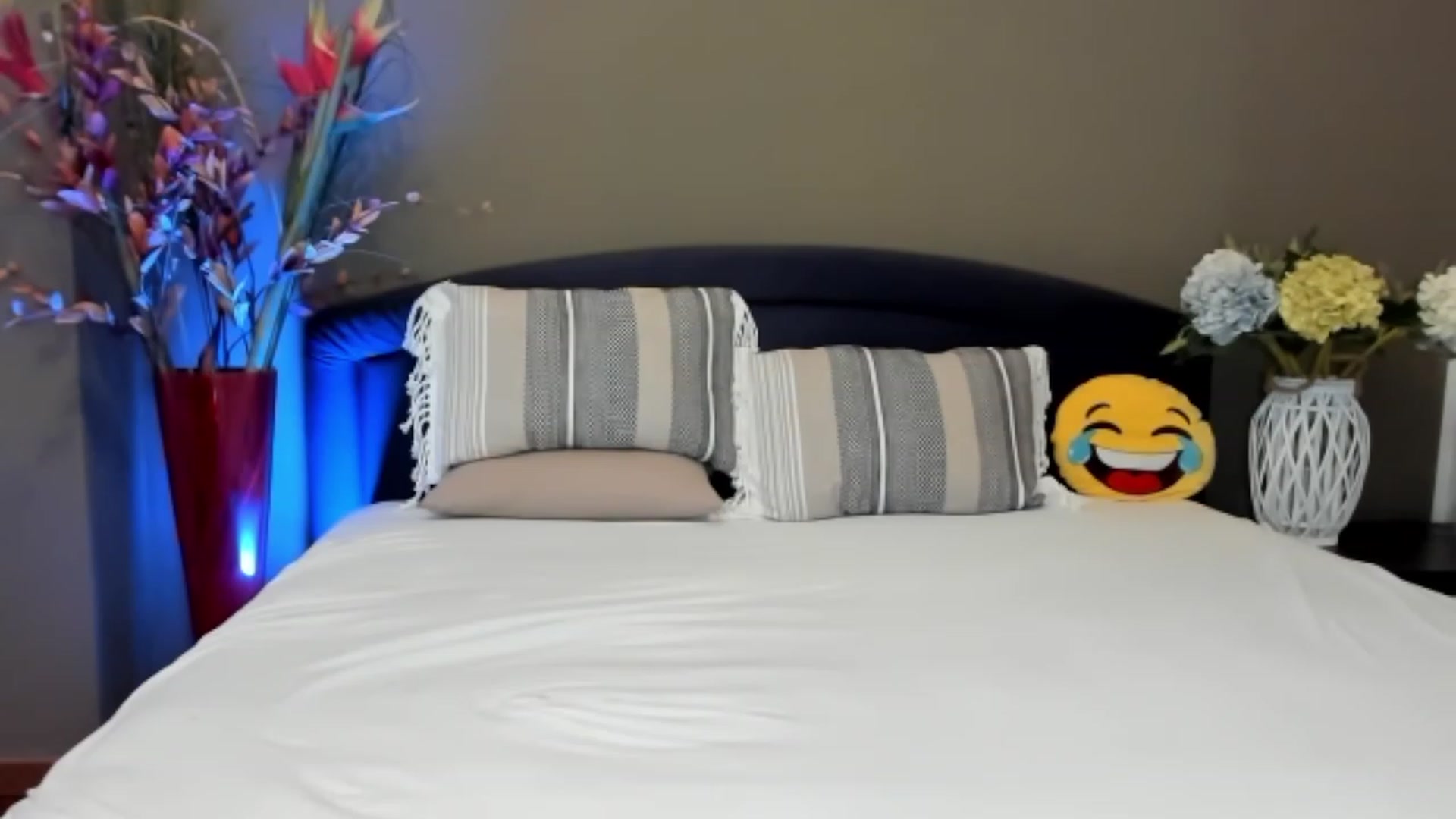Gallery image thumbnail from SiouxPrincess's myfreecams stream on, 06/04/2023, 24:06 image 6 of 20