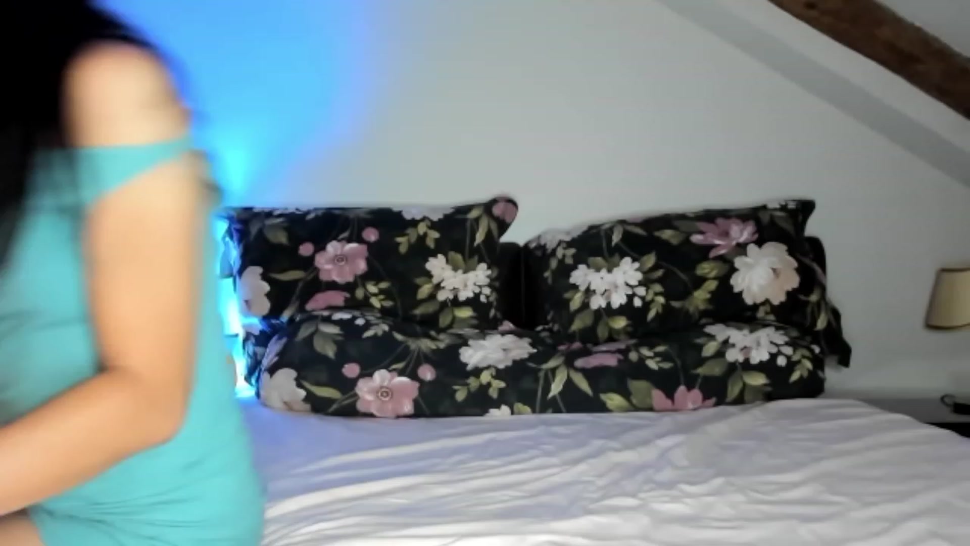 Gallery image thumbnail from SiouxPrincess's myfreecams stream on, 06/06/2023, 22:19 image 17 of 20