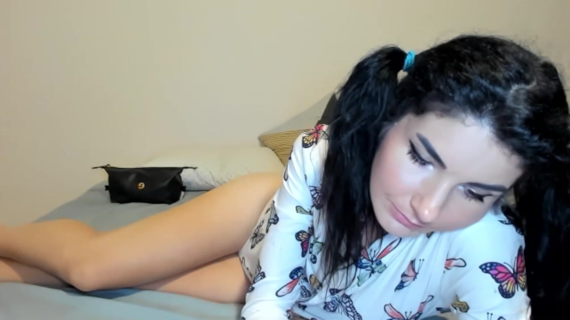 Gallery image thumbnail from SiouxPrincess's myfreecams stream on, 08/27/2023, 23:35 image 17 of 20
